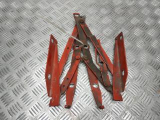 петля капота Mercedes-Benz Vito W638 2002, 2.2 л., CDi, OM 611.980, дизель, 5МКПП, красный, микроавтобус, передний привод, правый руль, A6387500251, A6387500351