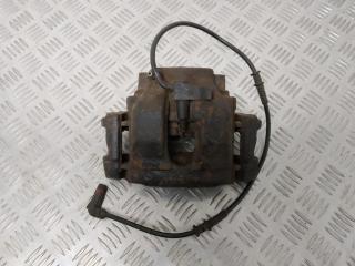 суппорт передний правый Mercedes-Benz C-Класс W202/S202 [рестайлинг] W202 1997, 2.2 л., D, OM 604.910, дизель, 5МКПП, красный, седан, задний привод, правый руль, A0014204483