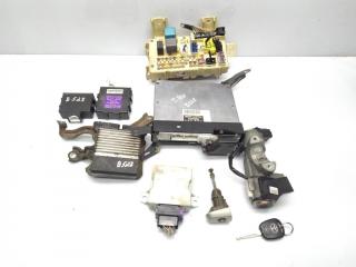 блок управления двигателем Toyota Avensis 2 поколение (T250) 2005, 2.2 л., D-4D, 2AD-FTV, дизель, 6МКПП, зеленый, лифтбэк, передний привод, правый руль, 89780-05030, 89661-05A21, 89871-71010, 89730-05020