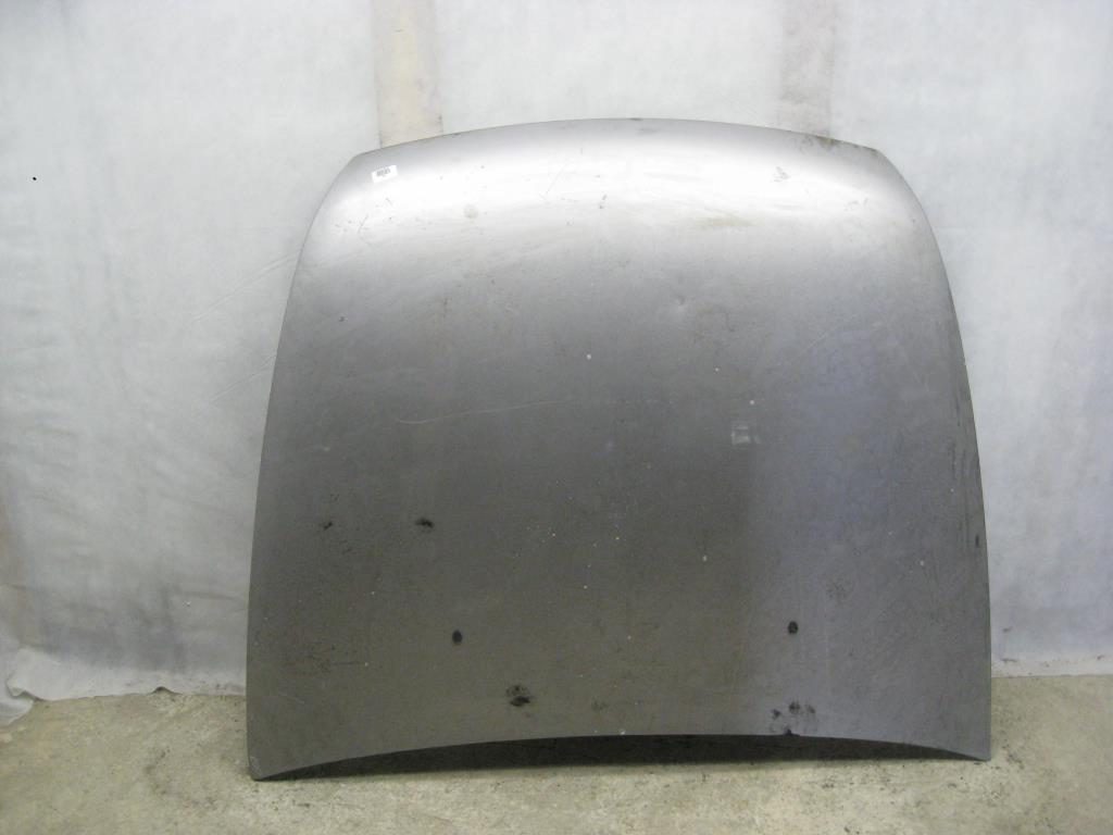 капот Peugeot 607 1 поколение 9D 2003, 2.2 л., HDi, 4HX (DW12TED4/FAP), дизель, АКПП, серебро, седан, передний привод, правый руль, 899470, 021026C - фото №1