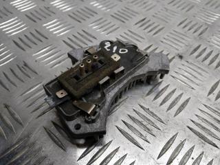 сопротивление печки Mercedes-Benz E-Класс W210/S210 1997, 2.3 л., i, M 111.970, бензин, 5МКПП, черный, седан, задний привод, правый руль, 2108206210