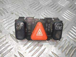 кнопка (выключатель) Mercedes-Benz E-Класс W210/S210 [рестайлинг] 1999, 2.4 л., i, M 112.911, бензин, АКПП, серый, 702, седан, задний привод, правый руль, 2108201310