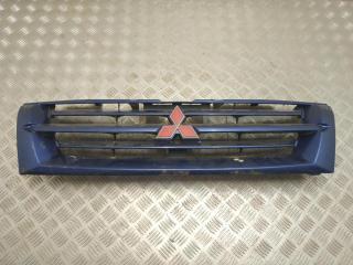 решетка радиатора Mitsubishi Pajero 3 поколение V60 2001, 2.5 л., TD, 4D56 TD, дизель, 5МКПП, azur / ta6c, внедорожник 3 дв., полный привод, правый руль, MR38798182
