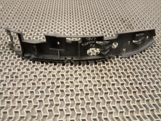 Крепление бампера переднего Volkswagen Touareg 1 поколение 2004, 2.5 л., TDi PD, BAC, дизель, 6МКПП, black magic / lc9z, внедорожник 5 дв., полный привод, правый руль, 7L6807184C