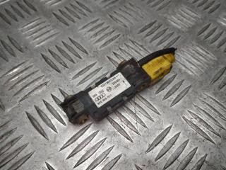 датчик удара Audi A4 B6 2003, 2.5 л., TDi, AKE, дизель, 6МКПП, т-зелёный, седан, передний привод, правый руль, 8E0959651