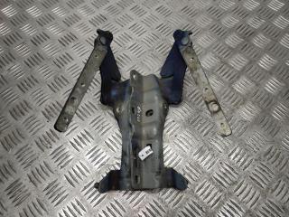 петля капота Mercedes-Benz C-Класс W203/S203/CL203 W203 2002, 2.6 л., i, M 112.912, бензин, АКПП, голубой, седан, задний привод, правый руль, A2038800328, A2038800428