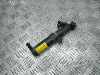 форсунка омывателя фары Mercedes-Benz C-Класс W203/S203/CL203 W203 2002, 2.6 л., i, M 112.912, бензин, АКПП, голубой, седан, задний привод, правый руль, A2038600547