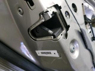 замок двери задней левой Mercedes-Benz E-Класс W211/S211 2004, 2.7 л., CDi, OM 647.961, дизель, 6МКПП, cubanitsilber / 723, седан, задний привод, правый руль, A2117300535