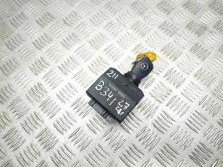 замок зажигания Mercedes-Benz E-Класс W211/S211 2003, 2.7 л., CDi, OM 647.961, дизель, АКПП, серебро, 744u, седан, задний привод, правый руль, 2115451008