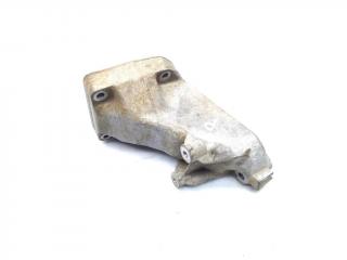 кронштейн двигателя Mercedes-Benz E-Класс W211/S211 S211 2004, 2.7 л., CDi, OM 647.961, дизель, АКПП, серебро, 744u, универсал, задний привод, правый руль, A6112230704