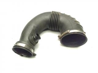 патрубок воздушного фильтра Mercedes-Benz E-Класс W211/S211 S211 2004, 2.7 л., CDi, OM 647.961, дизель, АКПП, серебро, 744u, универсал, задний привод, правый руль, A6470940097