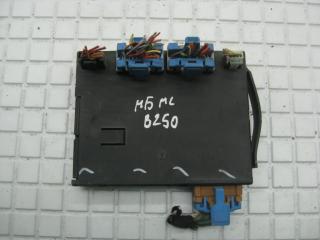 блок комфорта Mercedes-Benz M-Класс W163 [рестайлинг] 2004, 2.7 л., CDi, OM 612.963, дизель, АКПП, teallitblau / 353, внедорожник 5 дв., полный привод, правый руль, A1635459032, 1635457332