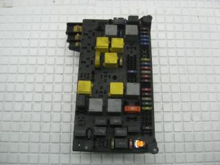 блок предохранителей Mercedes-Benz M-Класс W163 [рестайлинг] 2002, 2.7 л., CDi, OM 612.963, дизель, АКПП, серебро, внедорожник 5 дв., полный привод, правый руль, A1635450205, A1635450005