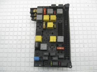 блок предохранителей Mercedes-Benz M-Класс W163 [рестайлинг] 2002, 2.7 л., CDi, OM 612.963, дизель, АКПП, серебро, внедорожник 5 дв., полный привод, правый руль, A1635450205, A1635450005