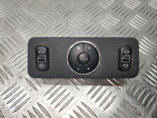 кнопка стеклоподъемника двери Mercedes-Benz M-Класс W163 [рестайлинг] 2004, 2.7 л., CDi, OM 612.963, дизель, АКПП, teallitblau / 353, внедорожник 5 дв., полный привод, правый руль, A1638200326