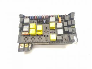 блок предохранителей Mercedes-Benz M-Класс W163 [рестайлинг] 2003, 2.7 л., CDi, OM 612.963, дизель, АКПП, brillantsilber / 744, внедорожник 5 дв., полный привод, правый руль, A1635450205, A1635450005