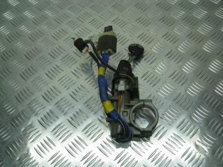 замок зажигания SsangYong Rodius 1 поколение 2007, 2.7 л., XDI, OM 665.926, дизель, 5МКПП, серебро, минивэн, задний привод, правый руль