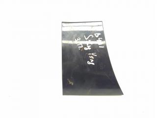 ус под фонарь левый SsangYong Rodius 1 поколение [рестайлинг] 2009, 2.7 л., XDI, OM 665.926, дизель, 5МКПП, space black / lak, минивэн, задний привод, правый руль, 7968021000