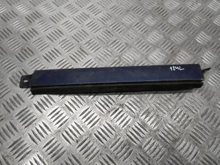 ресничка (ус) левой фары Mercedes-Benz E-Класс W124 [рестайлинг] 1993, 2.8 л., i, M 104.942, бензин, АКПП, синий, седан, задний привод, правый руль, A1248890563