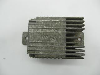 блок управления вентилятором (реле) Mercedes-Benz E-Класс W210/S210 [рестайлинг] 1999, 2.8 л., i, M 112.921, бензин, АКПП, черный, седан, задний привод, правый руль, A0255453232, A0225456232