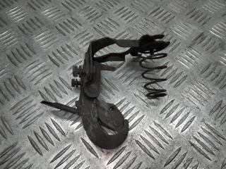 замок капота Mercedes-Benz E-Класс W210/S210 [рестайлинг] S210 1999, 2.8 л., i, M 112.920, бензин, АКПП, серый, универсал, задний привод, правый руль