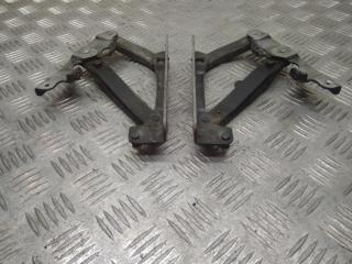 петля капота Mercedes-Benz E-Класс W211/S211 S211 2005, 3.0 л., CDi, OM 642.920, дизель, АКПП, obsidianschwarz / 197, универсал, задний привод, правый руль, 2118800128, 2118800228