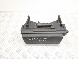 блок предохранителей Jeep Grand Cherokee WK 2007, 3.0 л., CRD, EXL, дизель, АКПП, brilliant black crystal / pxr, внедорожник 5 дв., полный привод, правый руль, 04692087AB