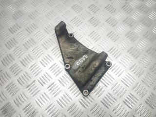 кронштейн генератора Mercedes-Benz W124 1 поколение S124 1992, 3.0 л., i, M 103.985, бензин, АКПП, серебро, универсал, полный привод, правый руль, A1031500270, A1031500673