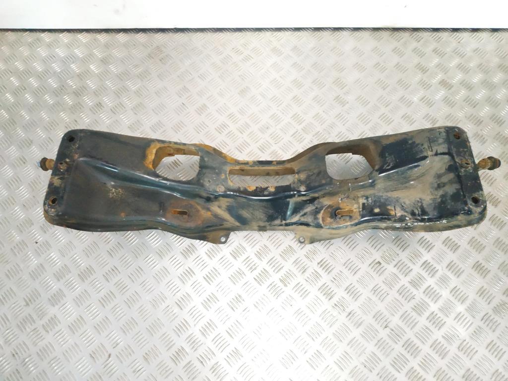 балка подвески передняя (подрамник) Subaru Outback 3 поколение BP 2004, 3.0 л., i, EZ30D, бензин, АКПП, серебро, универсал, полный привод, правый руль, 20101-AG002 - фото №1