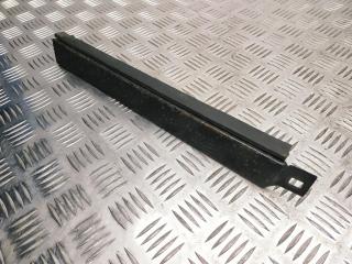 ресничка (ус) левой фары Mercedes-Benz E-Класс 1 поколение 1989, 3.0 л., i, M 104.980, бензин, АКПП, черный, купе, задний привод, правый руль, A1248890563