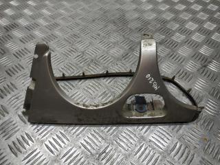 ресничка (ус) левой фары Mercedes-Benz E-Класс W210/S210 S210 1998, 3.0 л., TD, OM 606.962, дизель, АКПП, серебро, универсал, задний привод, правый руль, 2108200312