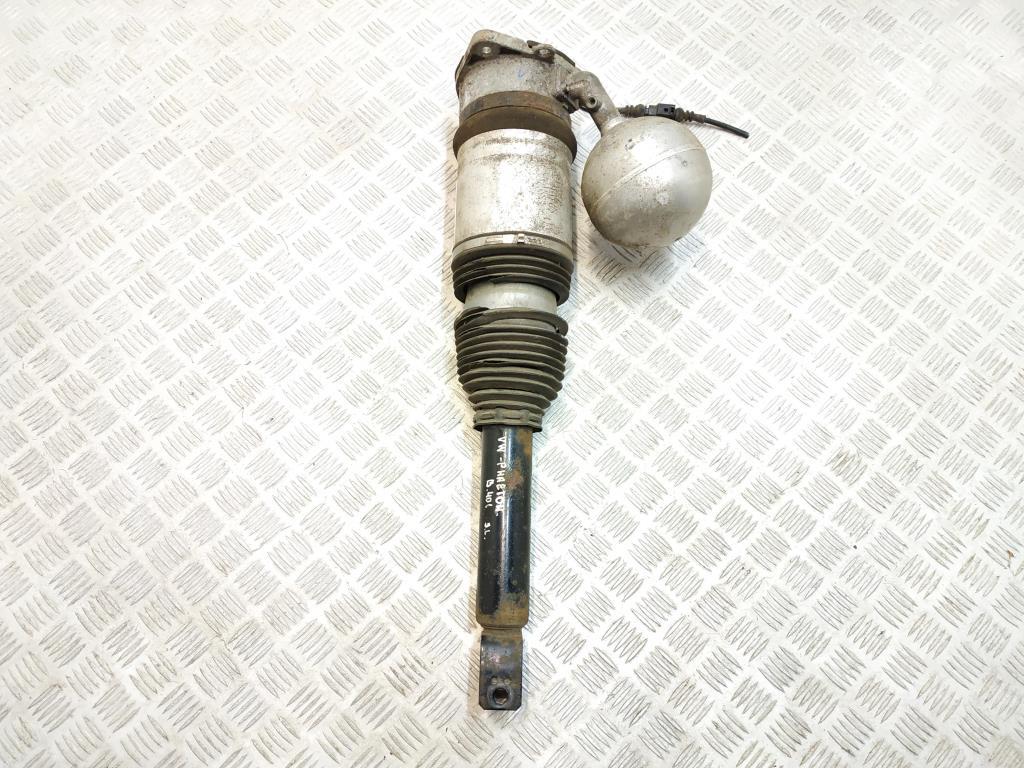 пневмостойка задняя Volkswagen Phaeton 1 поколение 2005, 3.0 л., TDi, BMK, дизель, АКПП, reflex silver / la7w, седан, полный привод, правый руль, 3D0616001K - фото №1