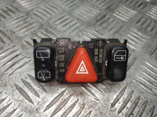 кнопка (выключатель) Mercedes-Benz E-Класс W210/S210 [рестайлинг] S210 2000, 3.2 л., CDi, OM 613.961, дизель, АКПП, серебро, универсал, задний привод, правый руль, 2108208010