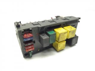 блок предохранителей Mercedes-Benz E-Класс W210/S210 [рестайлинг] S210 2001, 3.2 л., CDi, OM 613.961, дизель, АКПП, бежевый, 693u, универсал, задний привод, правый руль, 0225455332