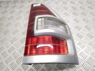 фонарь задний правый Mitsubishi Pajero 3 поколение V70 2002, 3.2 л., DiD, 4M41, дизель, 5МКПП, внедорожник 5 дв., полный привод, правый руль, MR548080