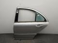 форточка задняя левая Mercedes-Benz C-Класс W203/S203/CL203 2001, 3.2 л., i, M 112.946, бензин, АКПП, brillantsilber / 744, седан, задний привод, правый руль - фото №3