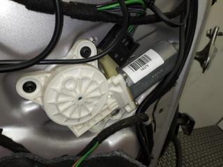 стеклоподъемник передний левый Mercedes-Benz CLK-Класс C209/A209 C209 2002, 3.2 л., i, M 112.955, бензин, АКПП, серебро, купе, задний привод, правый руль, A2308201042