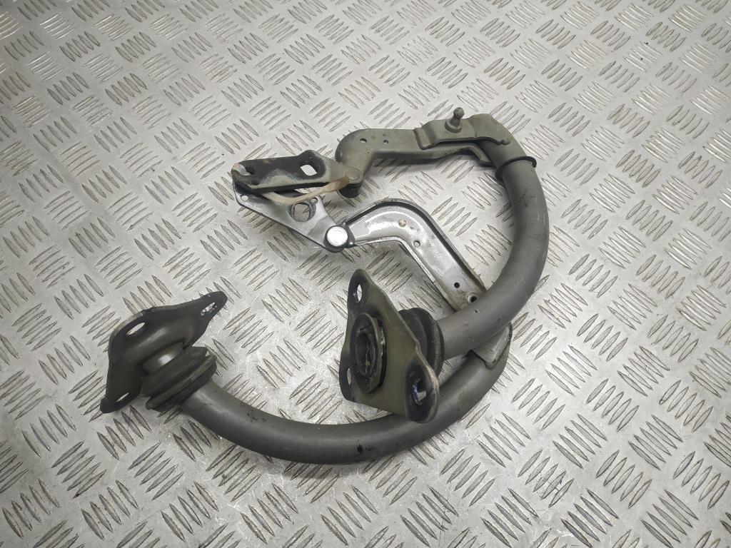 петля крышки багажника BMW 7 серия E65/E66/E67 E65 2002, 3.6 л., i, N62 B36 A, бензин, АКПП, sterlinggrau / 472, седан, задний привод, правый руль, 8240339, 8240340 - фото №1