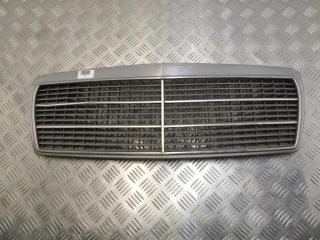 решетка радиатора Mercedes-Benz E-Класс W210/S210 [рестайлинг] 1999, 4.3 л., i, M 113.940, бензин, АКПП, черный, седан, задний привод, правый руль, 2108800023