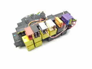 блок предохранителей Mercedes-Benz S-Класс W220 [рестайлинг] 2004, 5.0 л., i, M 113.960, бензин, АКПП, синий, 359u, седан, задний привод, правый руль, A0295450432, A0325458232, A0345459432, A0285459832