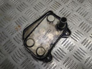 теплообменник масляного фильтра Mercedes-Benz Vito W638 2001, 2.2 л., CDi, OM 611.980, дизель, 5МКПП, белый, микроавтобус, передний привод, правый руль, A6121880101