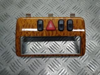 накладка декоративная Mercedes-Benz CLK-Класс W208/A208 [рестайлинг] C208 2001, 2.0 л., Kompr, M 111.956, бензин, АКПП, серебро, купе, задний привод, правый руль