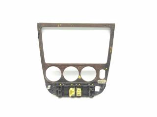 накладка декоративная Mercedes-Benz M-Класс W163 2000, 2.7 л., CDi, OM 612.963, дизель, АКПП, т-синий, внедорожник 5 дв., полный привод, правый руль, A1636808136