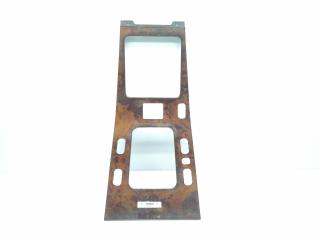 накладка декоративная Mercedes-Benz M-Класс W163 [рестайлинг] 2003, 2.7 л., CDi, OM 612.963, дизель, АКПП, brillantsilber / 744, внедорожник 5 дв., полный привод, правый руль