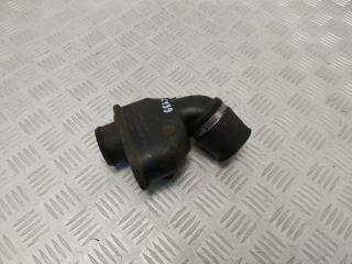 патрубок интеркулера Mercedes-Benz C-Класс W202/S202 [рестайлинг] W202 2000, 2.2 л., CDi, OM 611.960, дизель, АКПП, синий, седан, задний привод, правый руль, A6110981207, A6110980307, A6110981107