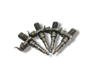 форсунка SEAT Altea 1 поколение 2007, 1.9 л., TDi PD, BXE, дизель, 5МКПП, серый, минивэн, передний привод, правый руль, 038130073AG, 0414720215