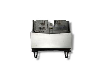 пепельница Mercedes-Benz C-Класс W204/S204 W204 2008, 1.8 л., Kompr, M 271.952, бензин, АКПП, obsidianschwarz / 197, седан, задний привод, правый руль, 2046801350