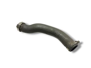 патрубок интеркулера Hyundai ix35 1 поколение LM 2012, 1.7 л., CRDi, D4FD, дизель, 6МКПП, phantom black / pae, внедорожник 5 дв., передний привод, правый руль, 28273-2A850