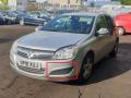 решётка бампера боковая левая Opel Astra H/Family [рестайлинг] 2010, 1.4 л., i, Z 14 XEP, бензин, 5МКПП, argonsilber / gan, хетчбэк 5 дв., передний привод, правый руль, 13225762 - фото №3