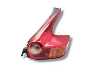 фонарь задний правый Nissan Juke YF15 2011, 1.6 л., Ti, MR16DDT, бензин, 6МКПП, super white / 326, внедорожник 5 дв., передний привод, правый руль, 26550-1KA0A